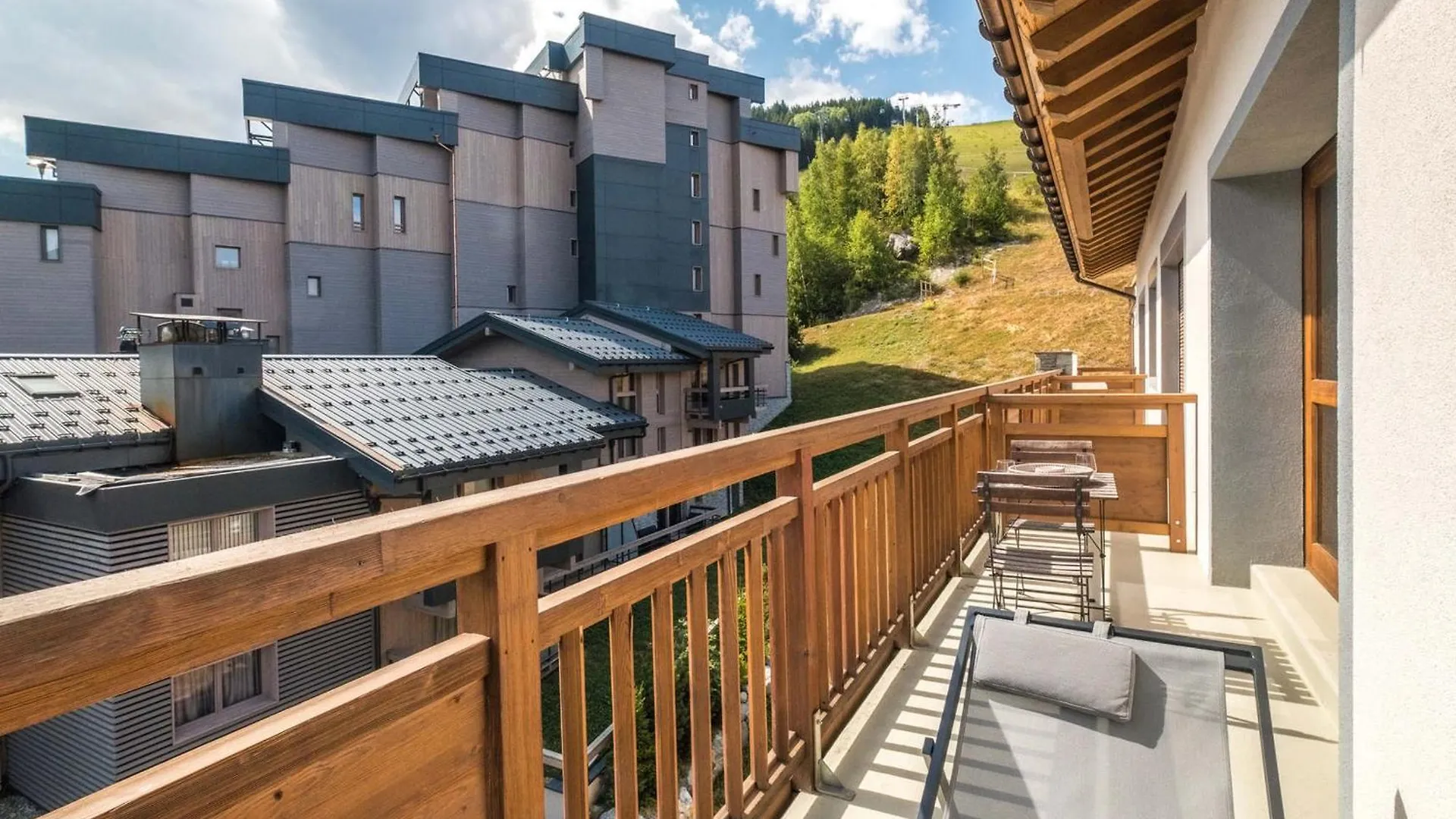 Appartement Lumineux 50M² Au Centre De Courchevel Village, Proche Des Pistes Et Commerces - Fr-1-562-77 France